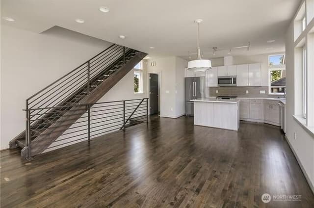 Property photo for 6211 A 9th Avenue NE, Seattle photo 5