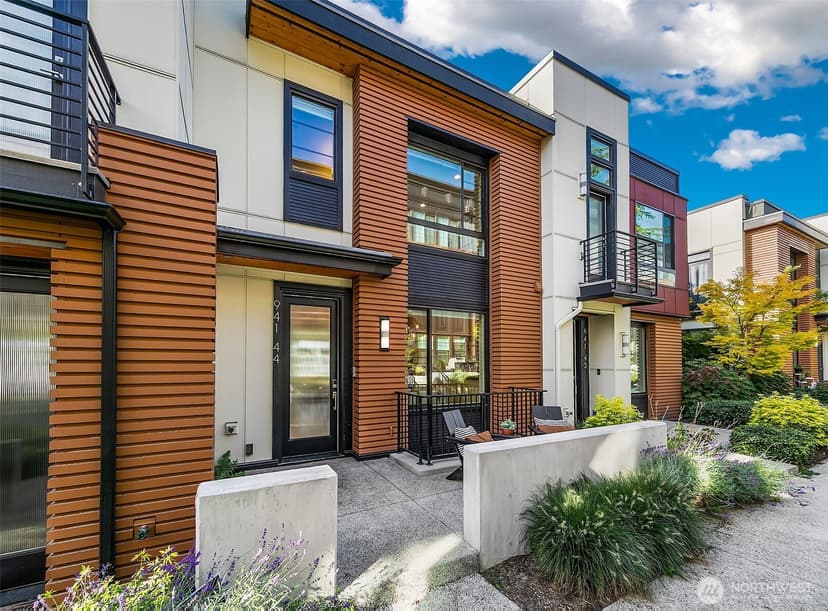 Property photo for 941 W McGraw Street #44, Seattle photo 28