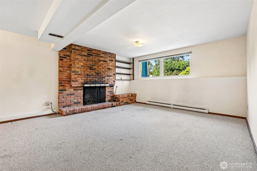 Property photo for 7721 NE 24th Street, Medina photo 24