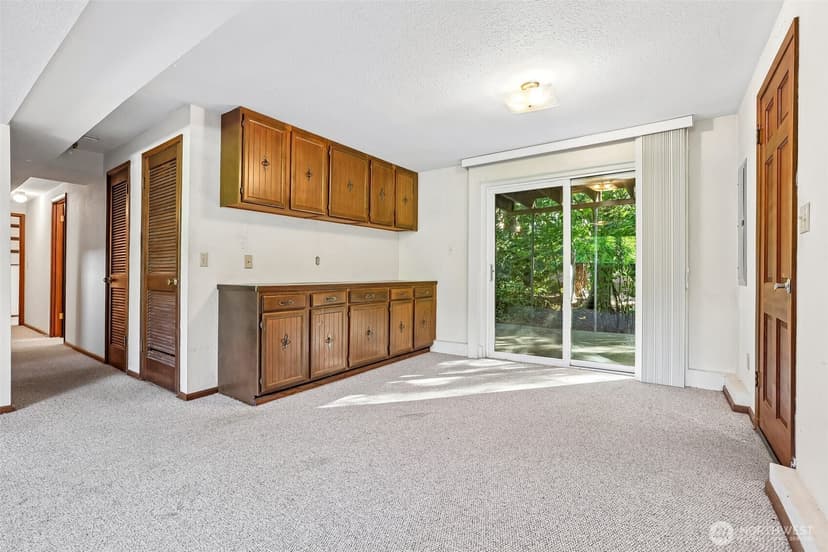 Property photo for 7721 NE 24th Street, Medina photo 25
