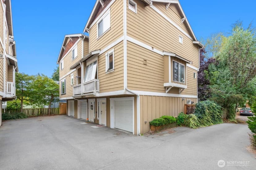 Property photo for 12041 33rd Avenue NE #A, Seattle photo 2