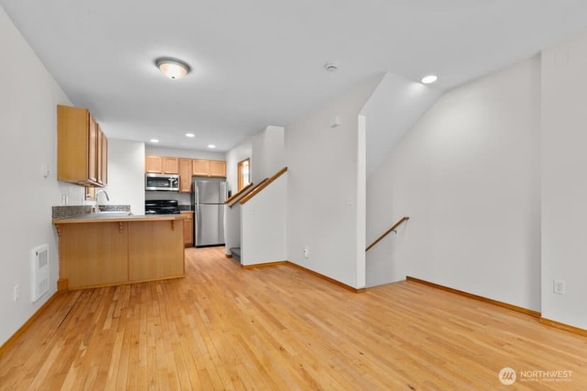 Property photo for 12041 33rd Avenue NE #A, Seattle photo 9