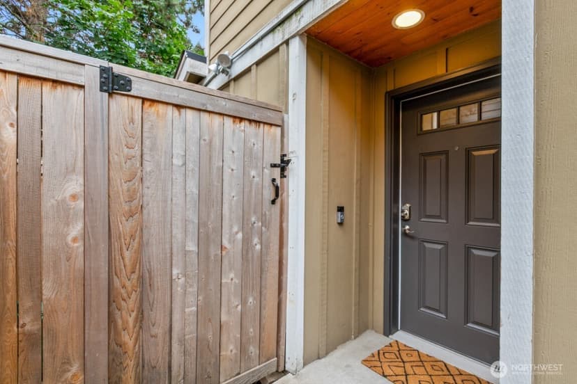 Property photo for 12041 33rd Avenue NE #A, Seattle photo 5