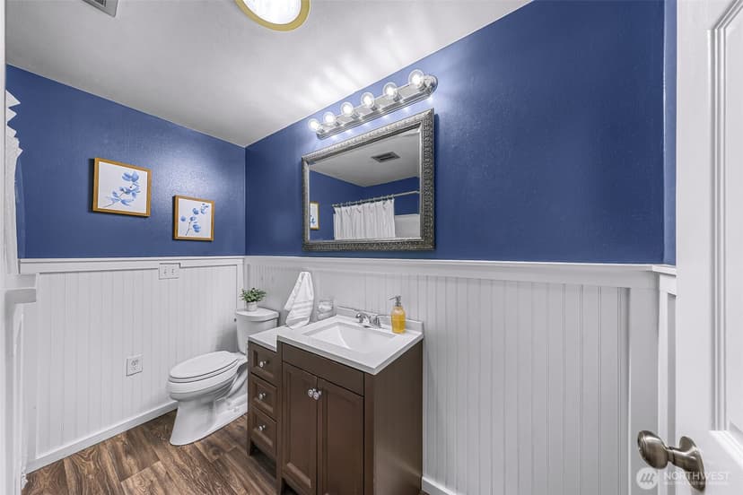 Property photo for 19115 104th Avenue NE, Bothell photo 13