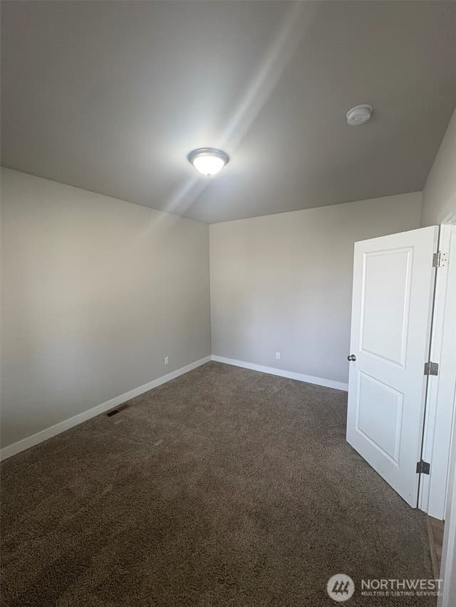 Property photo for 15415 Coles Court SE, Yelm photo 5
