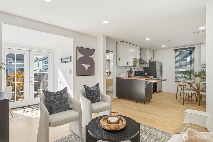 Property photo for 743 N 74th Street, Seattle photo 13