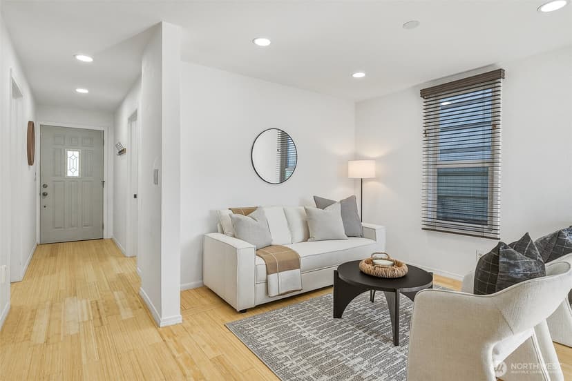 Property photo for 743 N 74th Street, Seattle photo 10