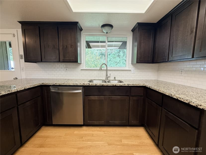 Property photo for 5919 156th Street Ct E, Puyallup photo 10
