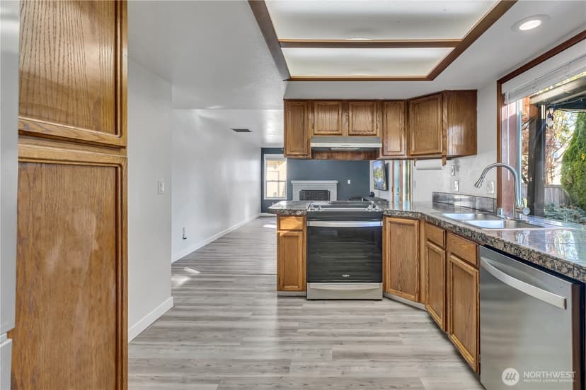 Property photo for 28026 129th Place SE, Kent photo 11