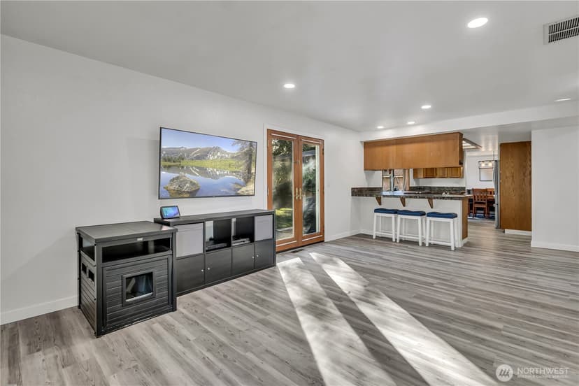 Property photo for 28026 129th Place SE, Kent photo 15