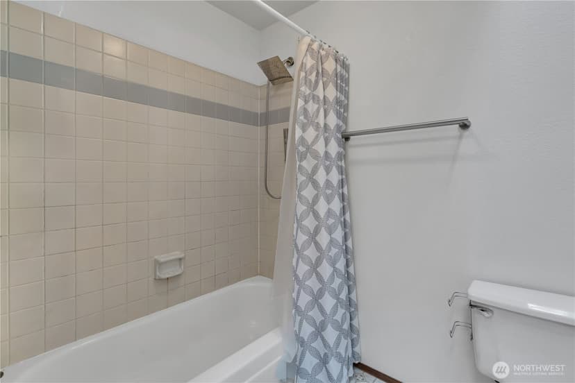 Property photo for 28026 129th Place SE, Kent photo 25