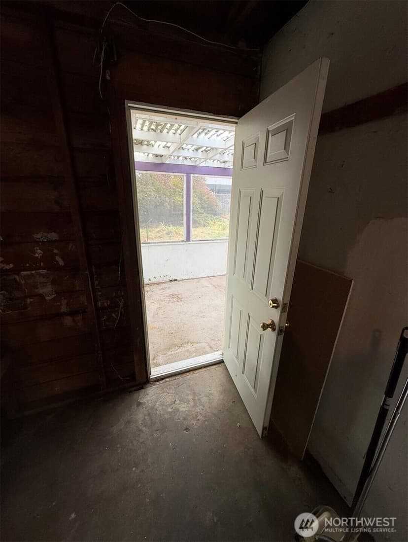 Property photo for 5516 Seeley Lake Drive SW, Lakewood photo 30