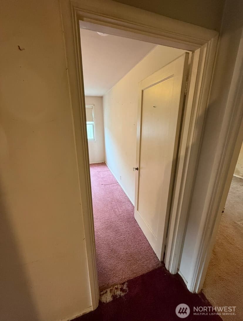 Property photo for 5516 Seeley Lake Drive SW, Lakewood photo 15
