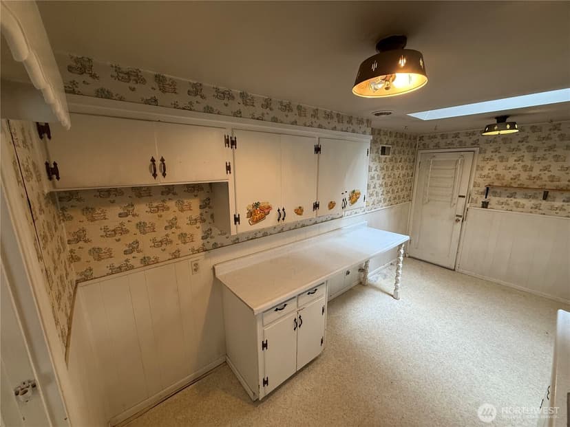 Property photo for 5516 Seeley Lake Drive SW, Lakewood photo 25