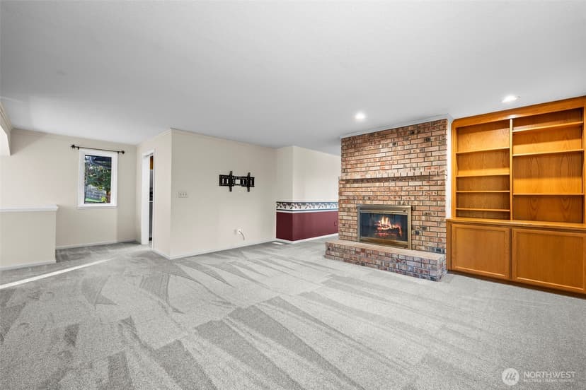 Property photo for 23601 71st Drive SE, Woodinville photo 6