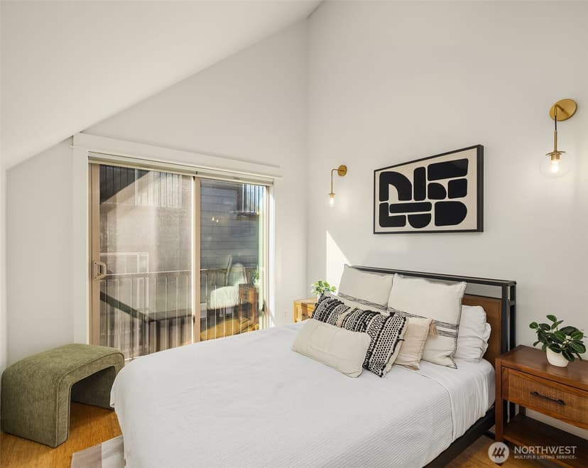 Property photo for 218 24th Avenue E #A, Seattle photo 29