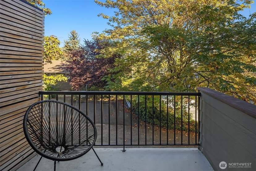 Property photo for 218 24th Avenue E #A, Seattle photo 21