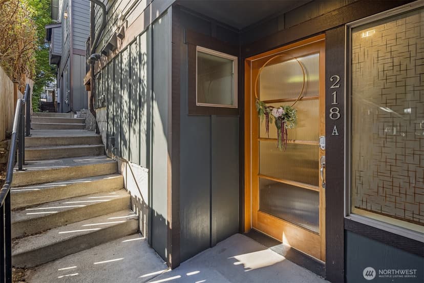 Property photo for 218 24th Avenue E #A, Seattle photo 32