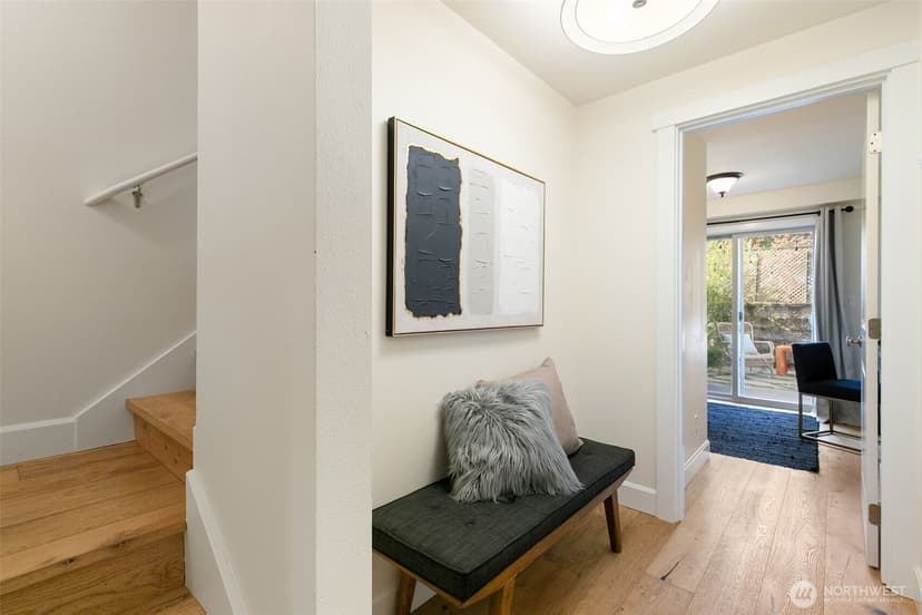 Property photo for 4306 Winslow Place N #B, Seattle photo 24
