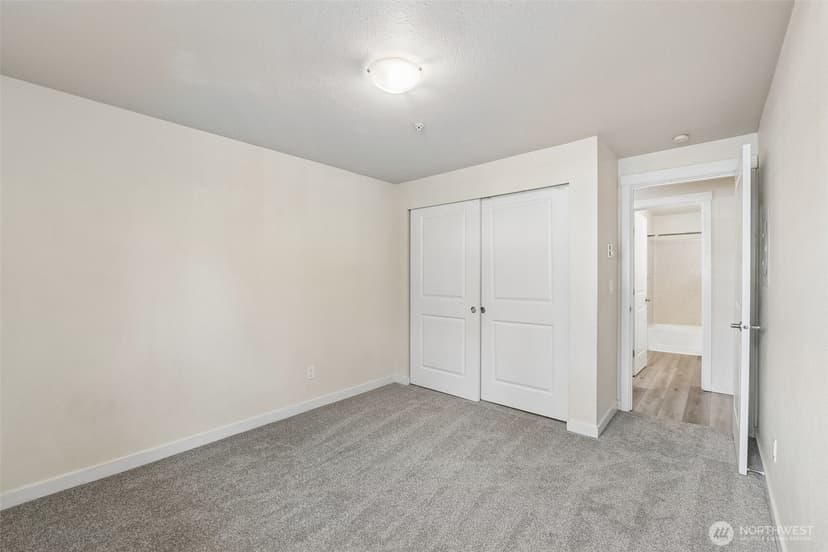 Property photo for 10619 SE 261st Place #E106, Kent photo 20
