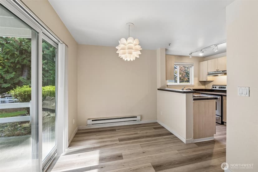 Property photo for 10619 SE 261st Place #E106, Kent photo 9