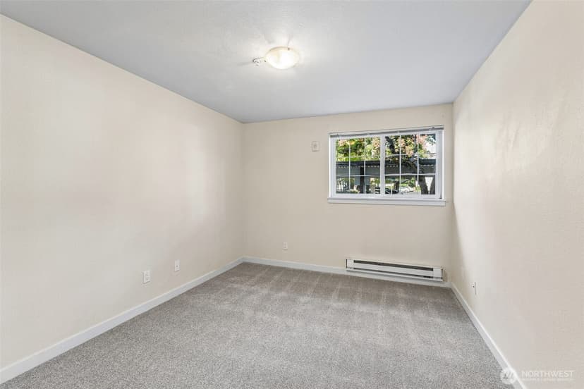 Property photo for 10619 SE 261st Place #E106, Kent photo 18