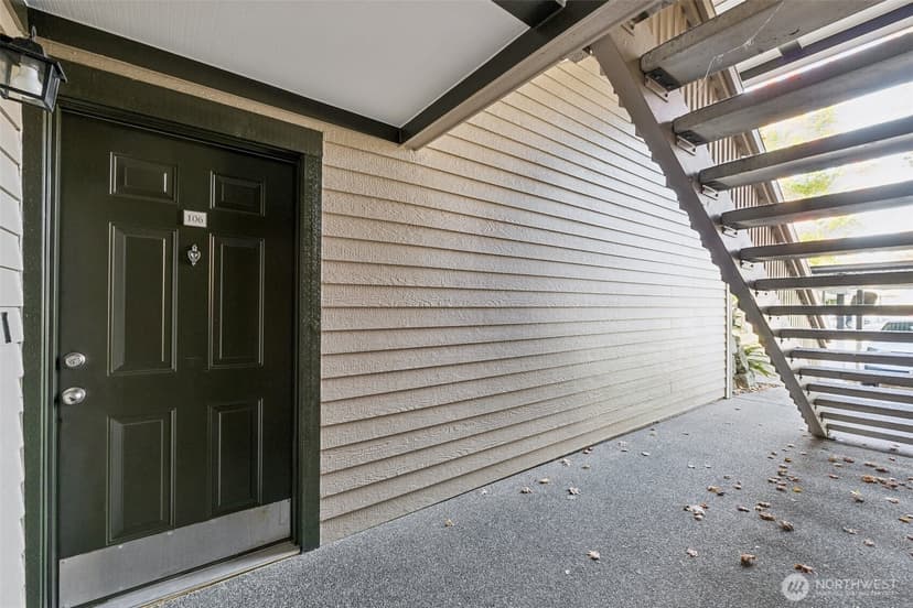 Property photo for 10619 SE 261st Place #E106, Kent photo 27