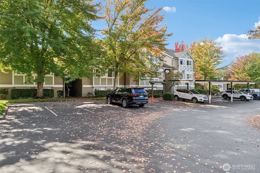 Property photo for 10619 SE 261st Place #E106, Kent photo 26