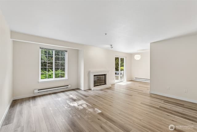 Property photo for 10619 SE 261st Place #E106, Kent photo 2