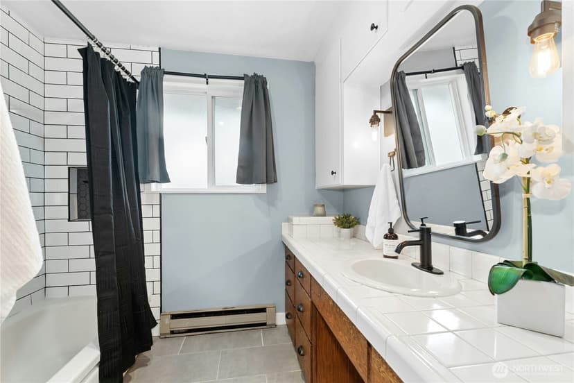 Property photo for 10418 Park Avenue S, Tacoma photo 15