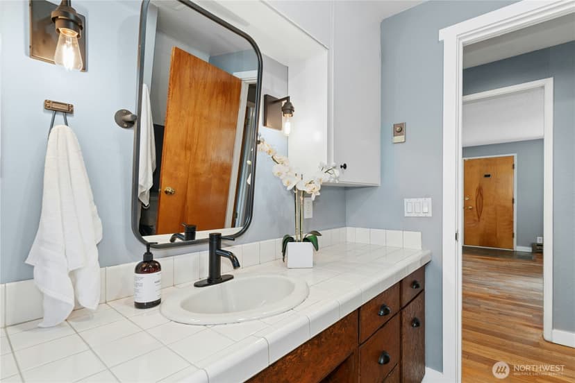 Property photo for 10418 Park Avenue S, Tacoma photo 16