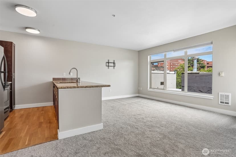 Property photo for 1610 Belmont Avenue #515, Seattle photo 8