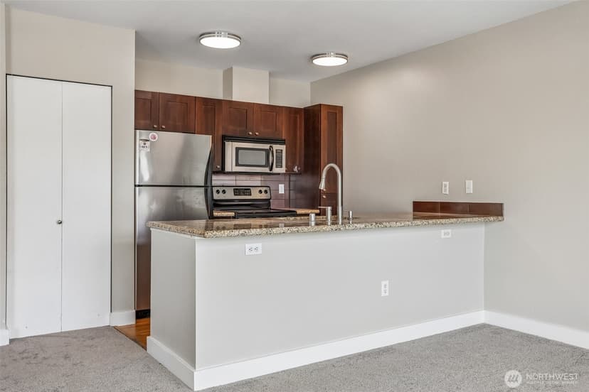 Property photo for 1610 Belmont Avenue #515, Seattle photo 12