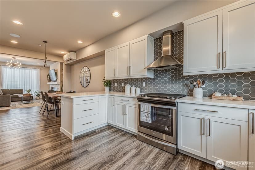Property photo for 16021 Manor Way #E4, Lynnwood photo 12
