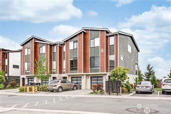 Property photo for 16021 Manor Way #E4, Lynnwood photo 2