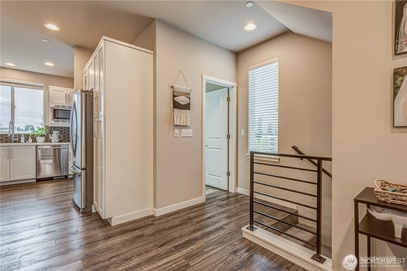 Property photo for 16021 Manor Way #E4, Lynnwood photo 6