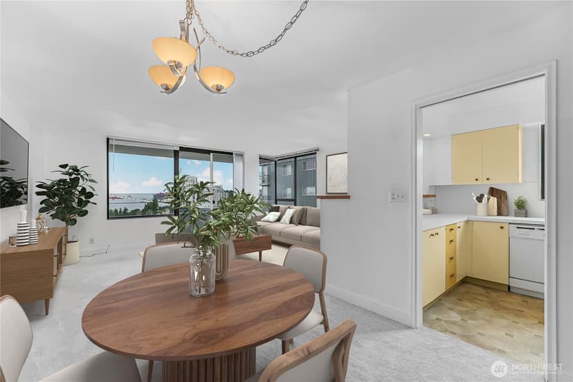 Property photo for 521 5th Avenue W #306, Seattle photo 4