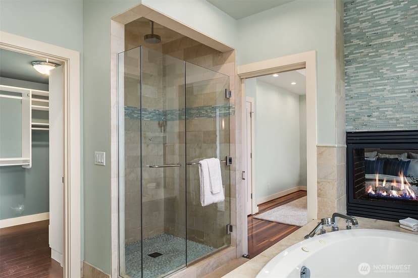 Property photo for 5770 Ashworth Avenue N, Seattle photo 25