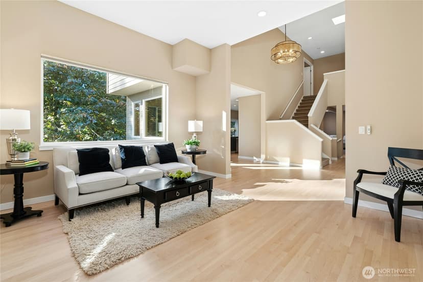 Property photo for 5753 152nd Avenue SE, Bellevue photo 6