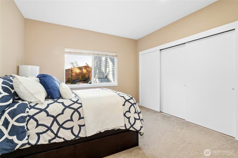 Property photo for 5753 152nd Avenue SE, Bellevue photo 27