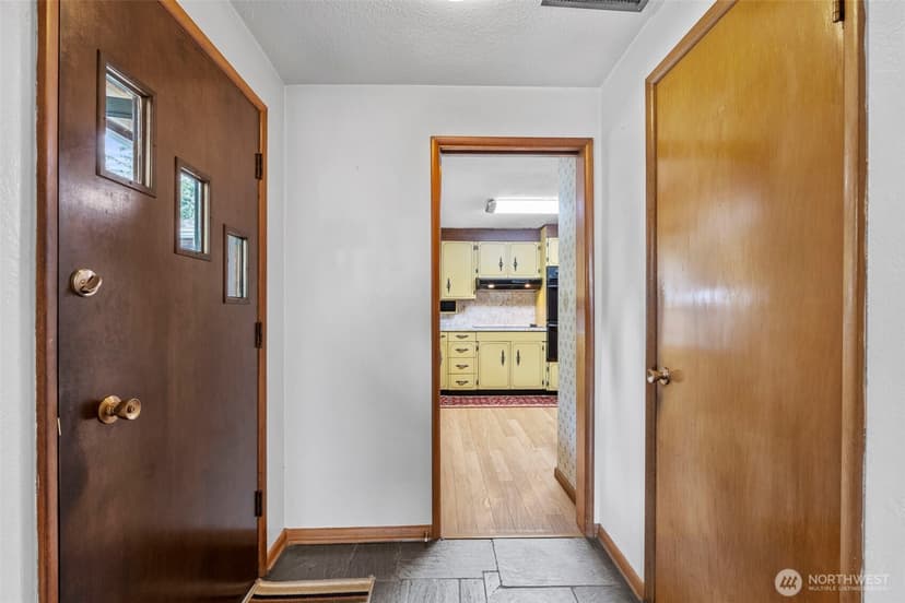 Property photo for 1430 25th Street SE, Auburn photo 3