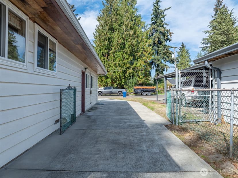 Property photo for 1430 25th Street SE, Auburn photo 27