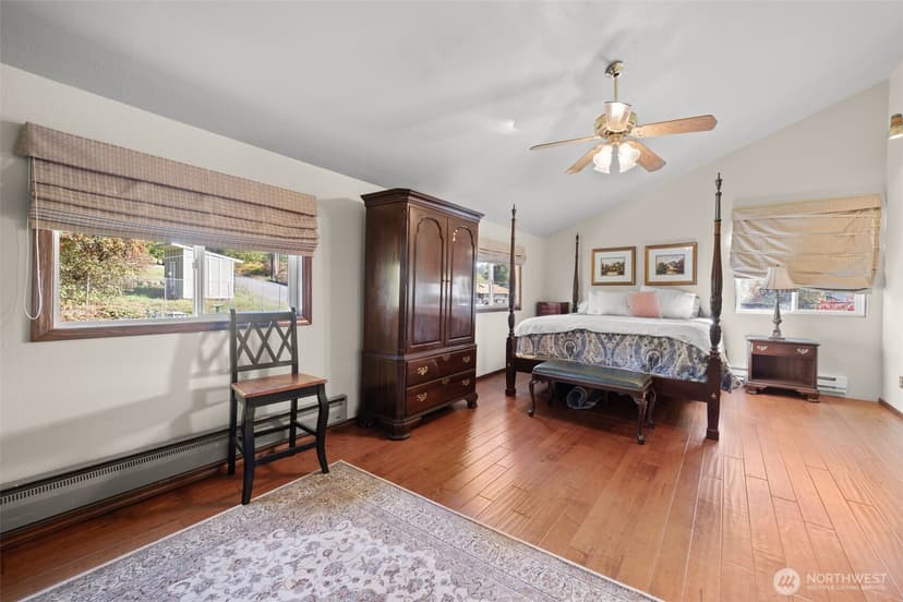 Property photo for 504 Prospect Avenue N, Kent photo 21