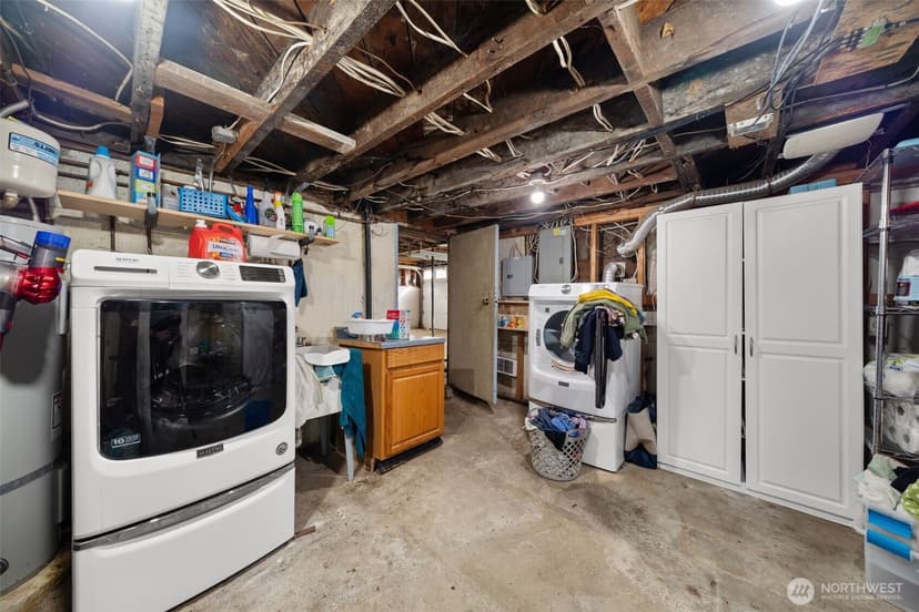 Property photo for 504 Prospect Avenue N, Kent photo 33