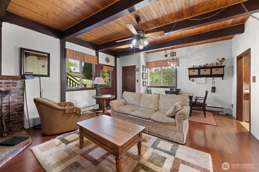 Property photo for 504 Prospect Avenue N, Kent photo 18