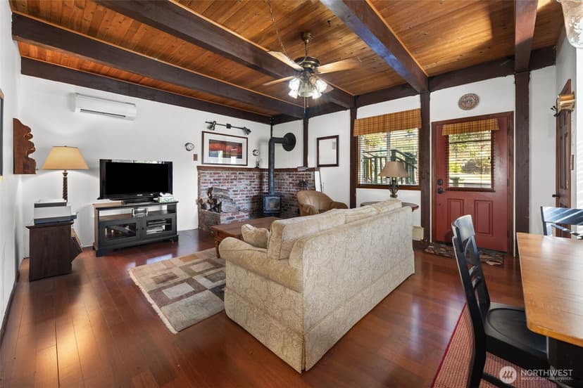 Property photo for 504 Prospect Avenue N, Kent photo 15