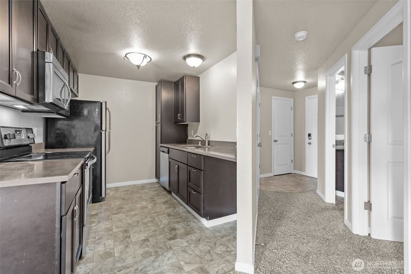 Property photo for 9815 Holly Drive #A208, Everett photo 6