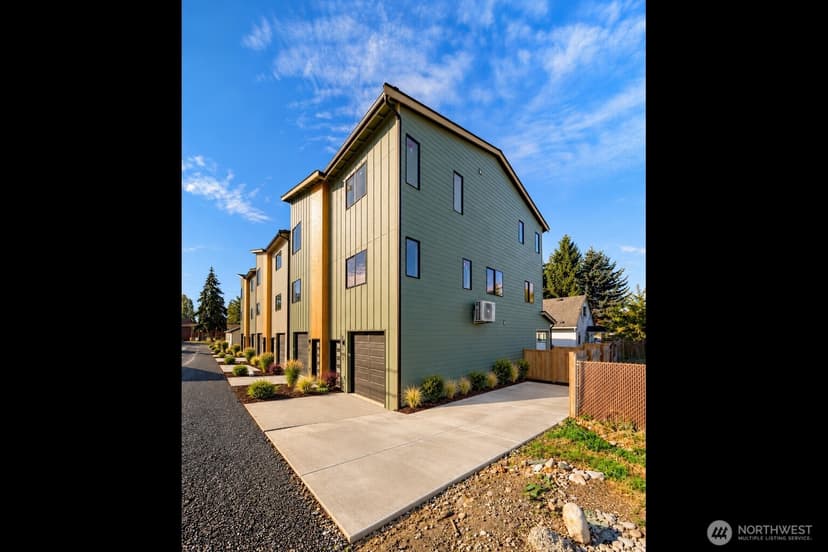 Property photo for 1717 S 17th Street #F, Tacoma photo 34