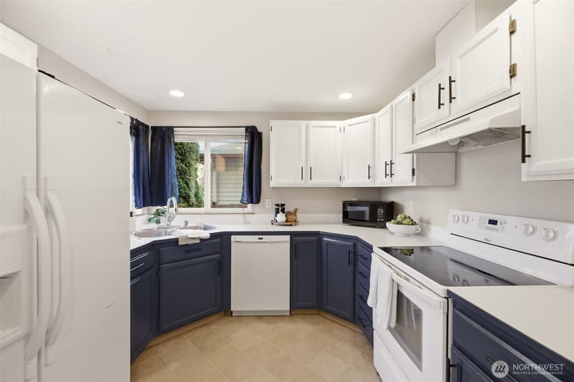 Property photo for 19230 Crown Ridge Boulevard, Arlington photo 14