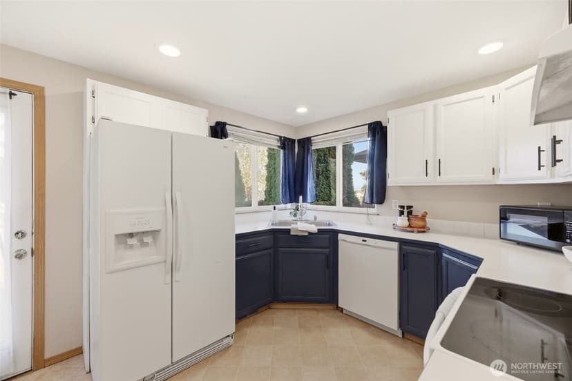 Property photo for 19230 Crown Ridge Boulevard, Arlington photo 13